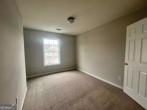 Bedroom - 2176 Executive Dr, Duluth, GA 30096 photo 4 of 4