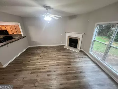Living - 2176 Executive Dr, Duluth, GA 30096 photo 4 of 5