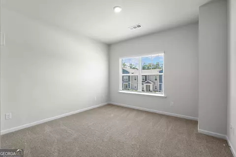 Bedroom - 241 Rooker Dr, Lagrange, GA 30241 photo 6 of 9