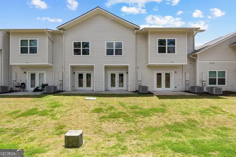 Exterior - 241 Rooker Dr, Lagrange, GA 30241 photo 6 of 7