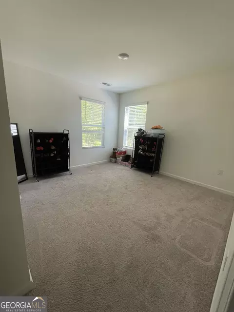 Bedroom - 205 Sullivan St, Hampton, GA 30228 photo 2 of 6