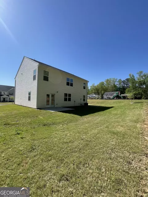 Exterior - 205 Sullivan St, Hampton, GA 30228 photo 6 of 8