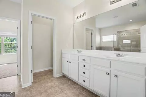 Entry Way - 7584 Rudder Cir, Fairburn, GA 30213 photo 6 of 7