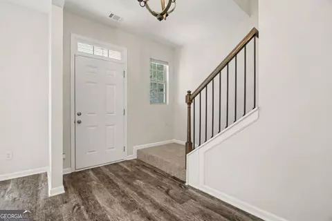 Entry Way - 7584 Rudder Cir, Fairburn, GA 30213 photo 1 of 7