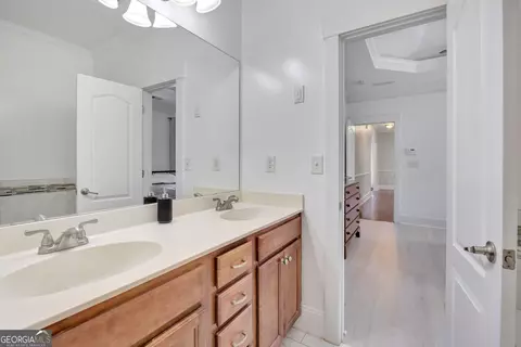 Entry Way - 165 Pratt Dr, Covington, GA 30014 photo 7 of 7
