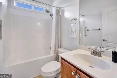 Bath - 165 Pratt Dr, Covington, GA 30014 photo 5 of 5