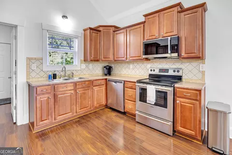 Kitchen - 165 Pratt Dr, Covington, GA 30014 photo 1 of 2