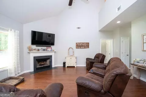 Other - 183 Edgemont Ct, Lagrange, GA 30240 photo 4 of 10