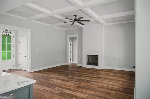 Living - 1129 Mulberry Pl, Dudley, GA 31022 photo 1 of 2