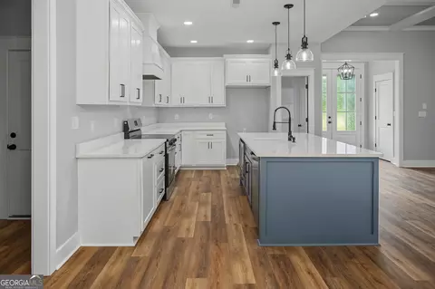 Kitchen - 1129 Mulberry Pl, Dudley, GA 31022 photo 1 of 2