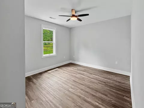 Bedroom - 1161 Mulberry Pl, Dudley, GA 31022 photo 2 of 3