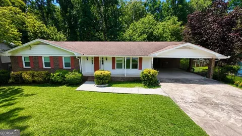 2148 Eastwood Dr SW, Snellville, GA 30078
