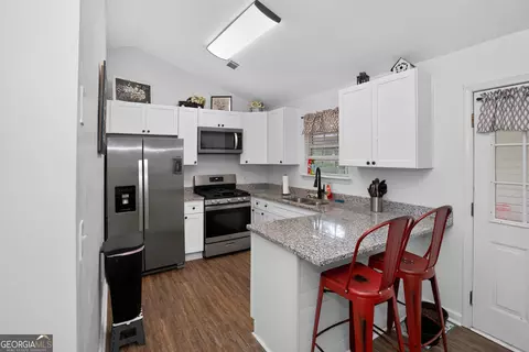 Kitchen - 116 Dana Dr, Hampton, GA 30228 photo 3 of 3