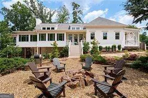 5960 Nachoochee Trl, Flowery Branch, GA 30542
