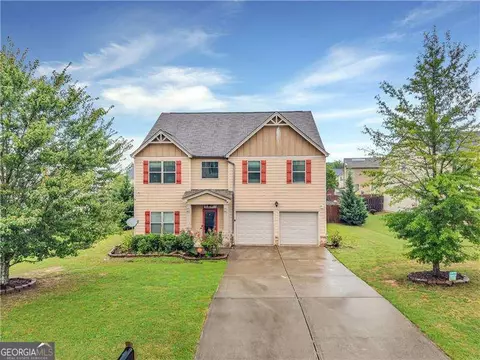 8438 Hillspire Dr, Douglasville, GA 30134