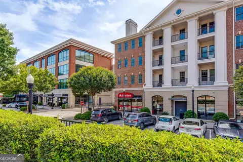 3621 Vinings Slope SE, Atlanta, GA 30339