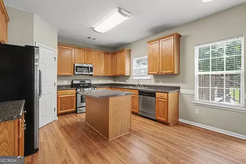 Kitchen - 230 Stone Ridge Way, Covington, GA 30016 photo 1 of 3