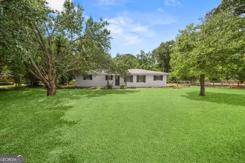 100 Pineview Rd, Statesboro, GA 30461