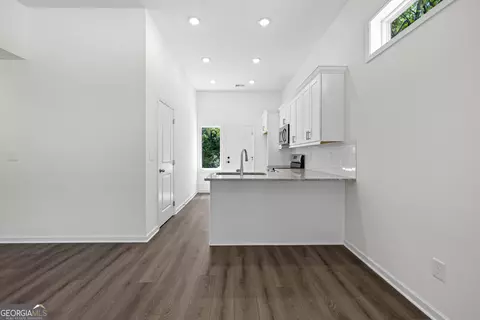 Kitchen - 797 Hunnicutt Ave, Lagrange, GA 30240 photo 1 of 2