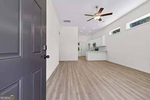 Entry Way - 1015 Stonewall St, Lagrange, GA 30240 photo 1 of 2