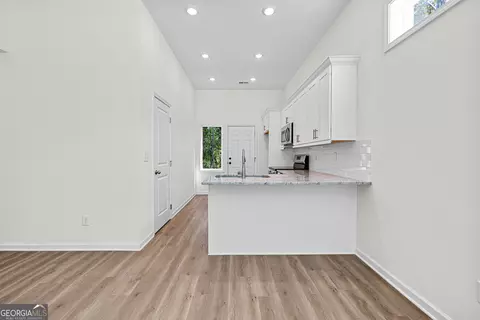 Kitchen - 1015 Stonewall St, Lagrange, GA 30240 photo 1 of 2