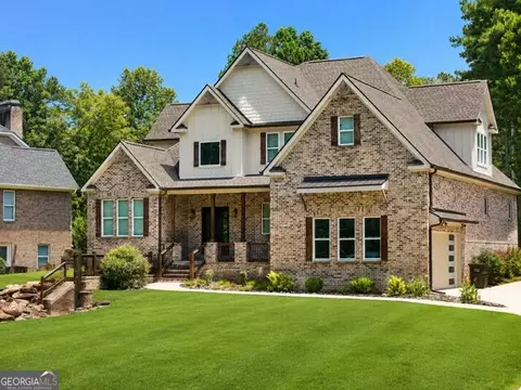 5779 Chisholm Trl, Lilburn, GA 30047