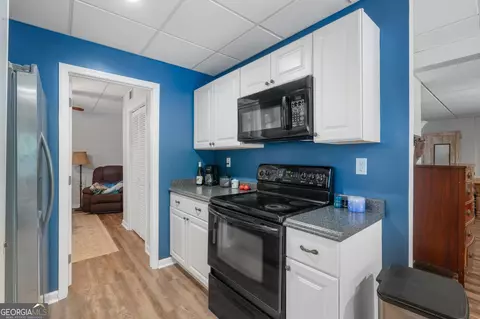 Kitchen - 350 E Harp Rd, Thomaston, GA 30286 photo 9 of 9