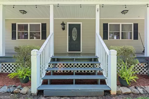 Exterior - 350 E Harp Rd, Thomaston, GA 30286 photo 4 of 26