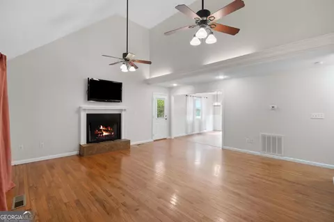 Living - 350 E Harp Rd, Thomaston, GA 30286 photo 1 of 8