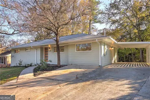 1206 Pinehurst Cir SE, Smyrna, GA 30080