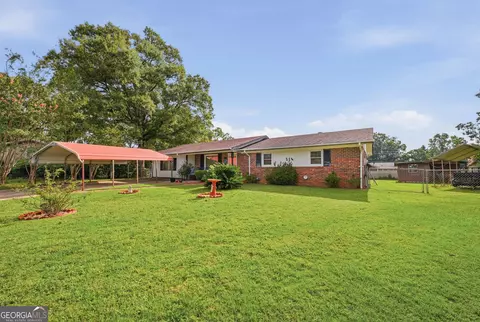 214 Pellimore Dr, Warner Robins, GA 31093