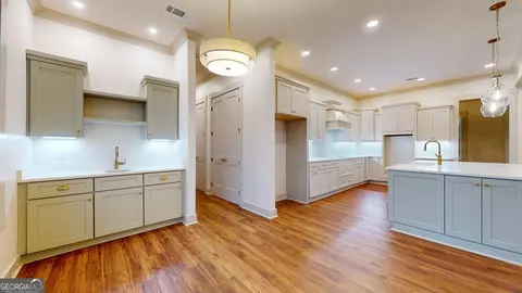 Entry Way - 301 Jericho Ln, Brooklet, GA 30415 photo 5 of 23