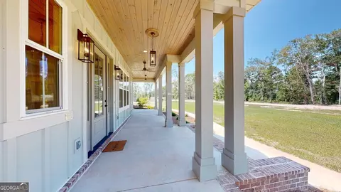 Exterior - 301 Jericho Ln, Brooklet, GA 30415 photo 8 of 10