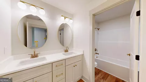 Bath - 301 Jericho Ln, Brooklet, GA 30415 photo 3 of 4