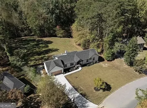 7530 Spalding Ln, Atlanta, GA 30350