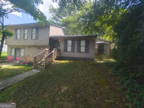 7010 Winkfield Pl, College Park, GA 30349
