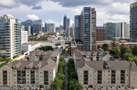 1074 Peachtree Walk NE #B220, Atlanta, GA 30309