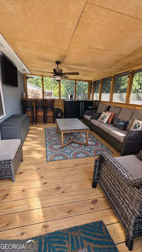 Exterior - 218 Cosby Dr, Lagrange, GA 30241 photo 7 of 16