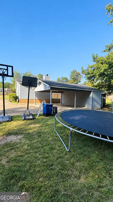Exterior - 218 Cosby Dr, Lagrange, GA 30241 photo 14 of 16