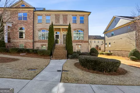 7395 Glisten Ave, Sandy Springs, GA 30328