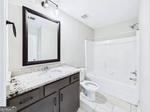 Bath - 119 Back Cedar Ln, Warner Robins, GA 31093 photo 6 of 6