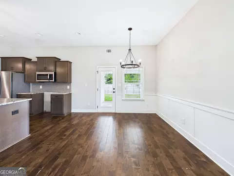 Dining - 119 Back Cedar Ln, Warner Robins, GA 31093 photo 1 of 2