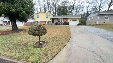 3960 Emerald North Dr, Decatur, GA 30035