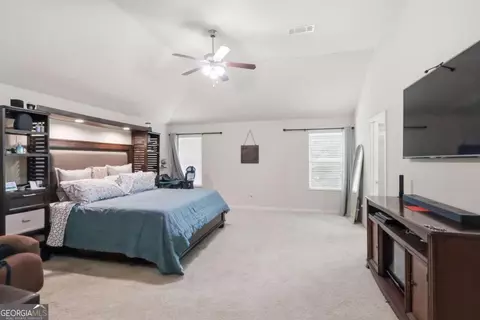 Bedroom - 7617 Bowhead Ct, Fairburn, GA 30213 photo 7 of 8