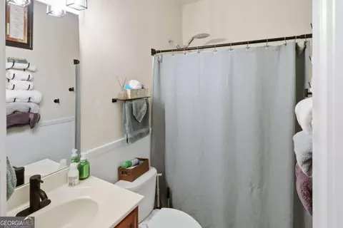 Bath - 7617 Bowhead Ct, Fairburn, GA 30213 photo 1 of 3