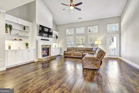 Living - 4371 Thacker Ln, Suwanee, GA 30024 photo 3 of 3