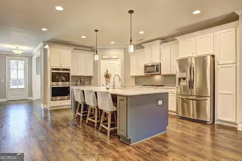 Kitchen - 4371 Thacker Ln, Suwanee, GA 30024 photo 1 of 5