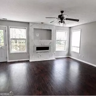 981 Charles Hall Dr, Dacula, GA 30019 photo 3
