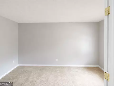 981 Charles Hall Dr, Dacula, GA 30019 photo 7