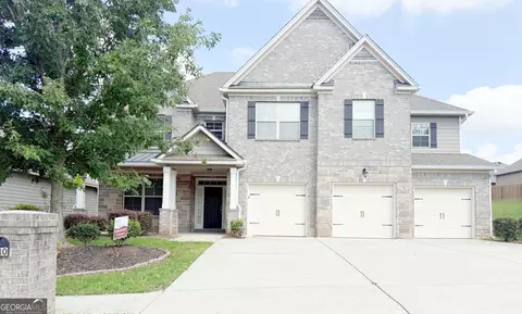 910 Southfork Dr, Loganville, GA 30052